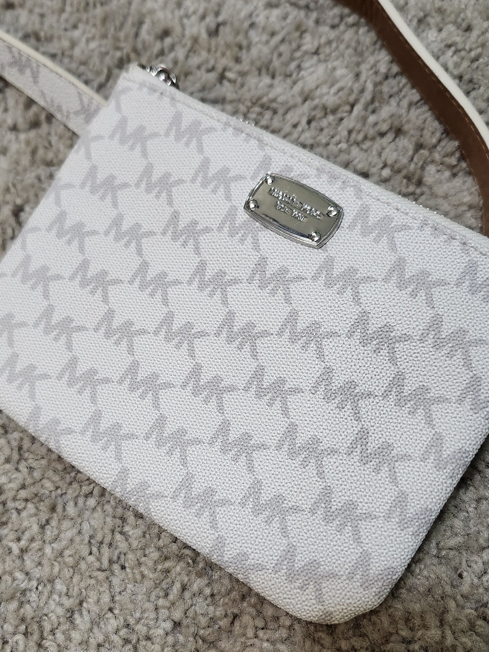 Michael Kors White and Light Gray Logo Wristlet
